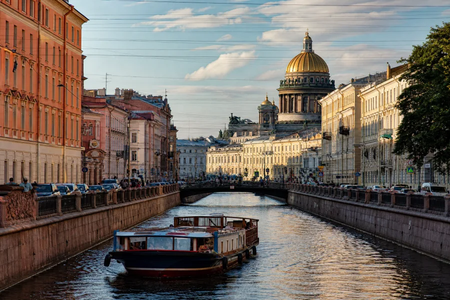 Петербург за 4 дня — каналы, дворцы и классический city break